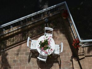 Ferienhaus Charmantes Haus mit Garten