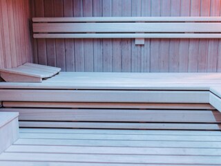Sauna im Saunahäuschen