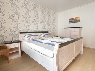 Schlafzimmer III