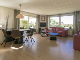 Wohnzimmer + Esszimmer