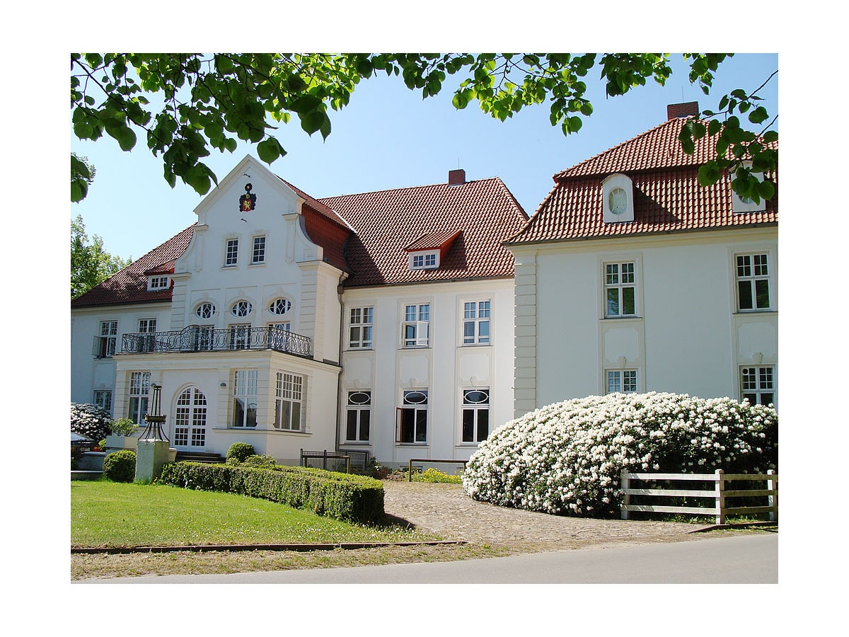 Schloss Badow