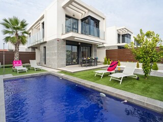 Villa Algorfa Buitenaudio-opname 2
