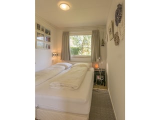 1. Schlafzimmer mit Doppelbett