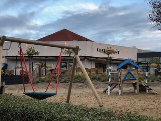 Holiday house Brouwershaven Environment 32