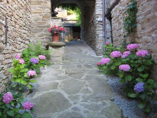 Vakantieappartement Monastero Bormida Buitenaudio-opname 10