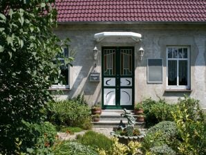 Apartment Landhauswohnung in Kröpelin mit großem Garten - Wichmannsdorf - image1