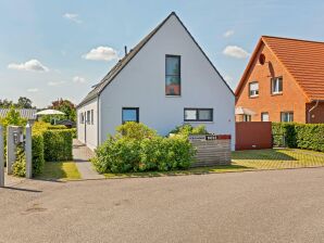 Wunderschönes Ferienhaus am Meer in Zierow - Zierow - image1