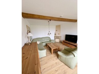 Wohnzimmer mit Seeblick