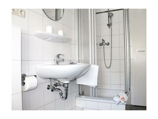 Mariannenweg Whg.13- Duschbad