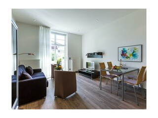 Villa Höger Whg.4 - Blick auf den Wohn-/ Essbereich