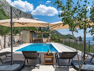 Villa Omiš Buitenaudio-opname 7