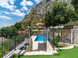 Villa Omiš Buitenaudio-opname 8