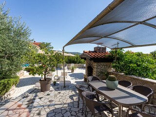 Appartement Kornić Buitenaudio-opname 9