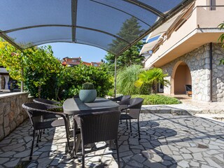 Appartement Kornić Buitenaudio-opname 10