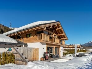 Chalet in Neukirchen am Grossvenediger with pool - Neukirchen am Grossvenediger - image1