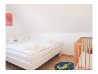 Schlafen 3 mit Doppelbett (160x200)