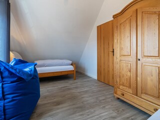 Schlafzimmer II