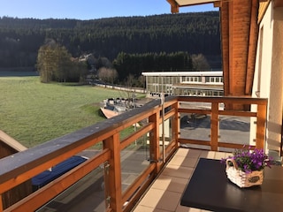 Balkon mit Aussicht auf den Hochfirst
