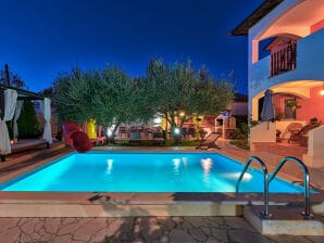 Villa Vesna für 10-12 mit Pool - Pula - image1