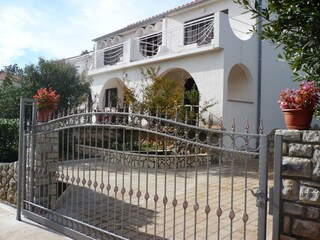 Appartamento per vacanze Šilo Registrazione all'aperto 5