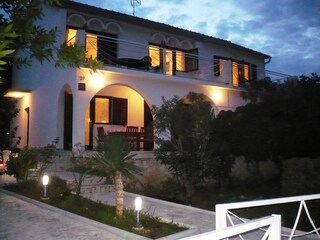 Appartamento per vacanze Šilo Registrazione all'aperto 4