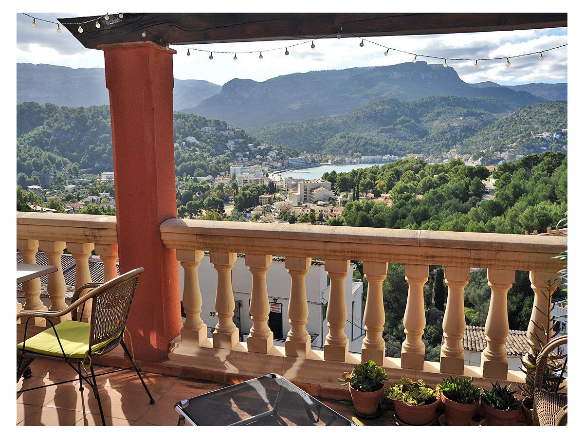 Ferienwohnung Id 2717 Port Soller Soller Firma Mallorcahome Frau Suzanne Metz