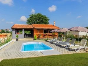 Ferienhaus Sejdi mit privatem Pool - Pula - image1