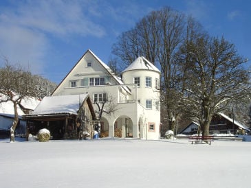 Ferienwohnung "TurmSpitz" im Haus Linde Schönegründ