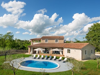 Villa Pula Außenaufnahme 1