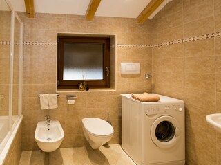 Appartement St. Ulrich in Gröden Badkamer 12