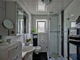 Ferienwohnung Langenargen Badezimmer 9