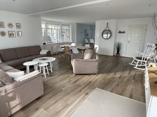 Wohnzimmer im EG