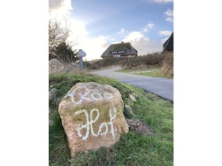 Einfahrt zum Raanhof