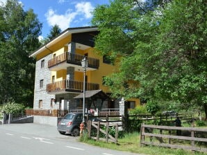 Chalet spacieux à Antey-Saint-André près du domaine skiable - Antey Saint André - image1