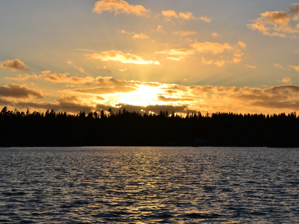 Sonnenuntergang am See Nömmen