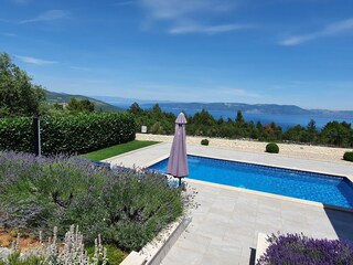 Villa Labin Buitenaudio-opname 14