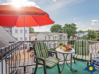 Balkon mit Sitzmöglichkeit