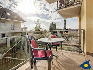 Balkon mit Sitzmöglichkeiten