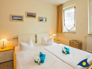 Schlafzimmer inkl. TV-Gerät