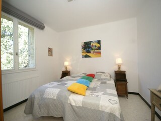 Villa Saint-Pierre-de-Vassols Características 18