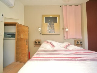 Villa Saint-Pierre-de-Vassols Características 26
