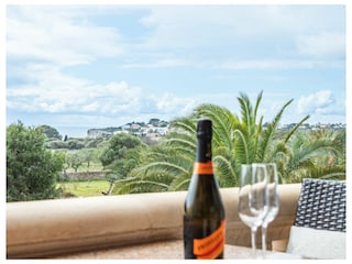Balkon mit Blick auf die Cala Llombards