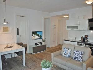 Ferienwohnung Nr. 5 in der Villa Poseidon - Binz - image1