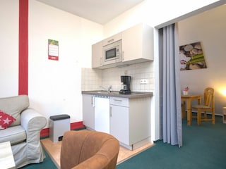 Wohnbereich mit Küchenzeile