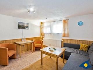 Wohnzimmer mit Essbereich