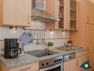 Küche mit Küchenzeile