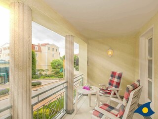 Balkon mit Sitzmöglichkeiten