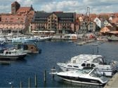 Blick vom Hafen auf's Ferienhaus