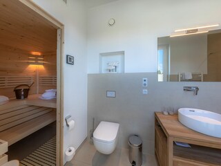 Badezimmer mit Sauna