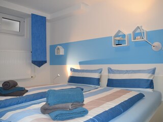 Schlafzimmer im Soutarain mit Blick von der Tür